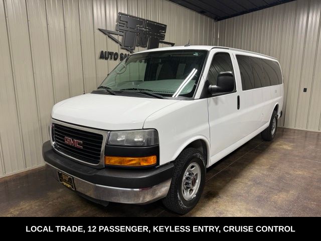 Summit White 2014 GMC Savana Van Rear-Wheel Drive 6-Speed Automatic Overdrive