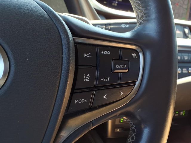 Used 2021 Lexus ES Sedan