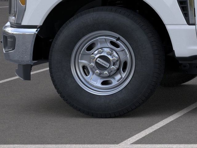 New 2026 White Ford XL image 19