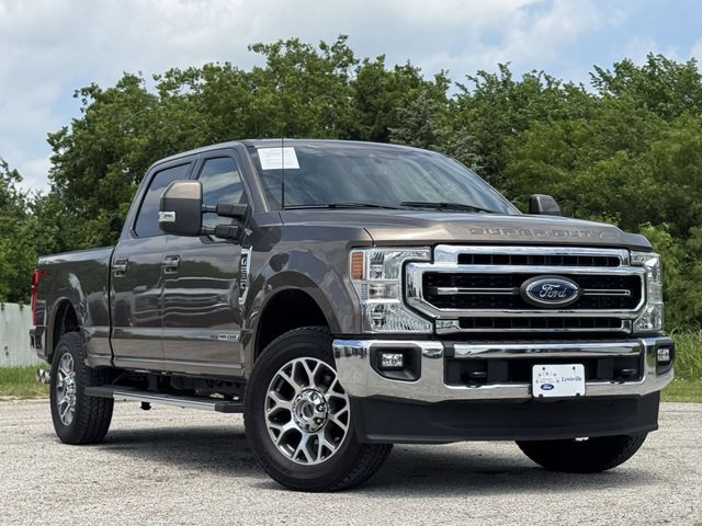 Stone Gray Metallic 2022 Ford F-250 Super Duty Lariat Crew Cab 4WD Pickup Truck Four-Wheel Drive Automatic