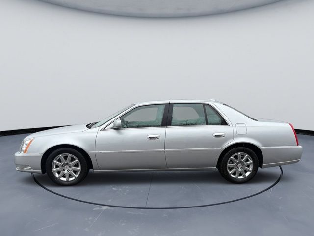 Radiant Silver 2010 Cadillac DTS FWD Sedan Front-Wheel Drive 4-Speed Automatic Overdrive