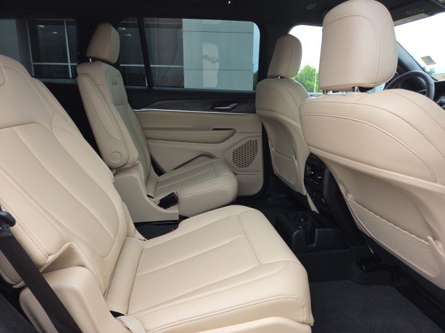 Certified Used 2025 Gray Jeep Limited image 15