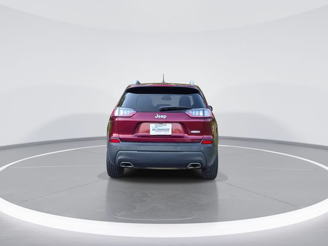 Used 2019 Red Jeep Latitude Plus image 7