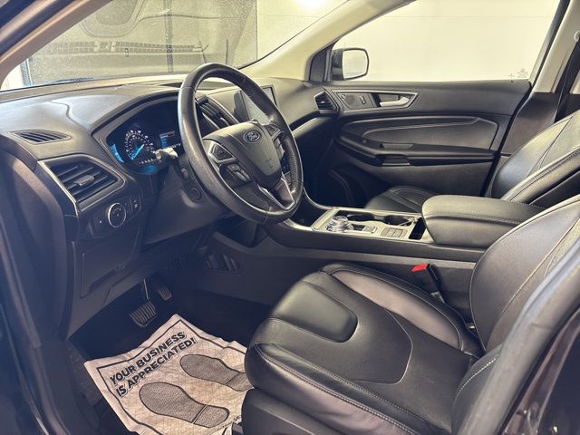 Used 2022 Ford Edge SUV