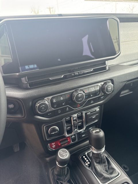 2026 Jeep Wrangler Willys - Black Clearcoat exterior view 11