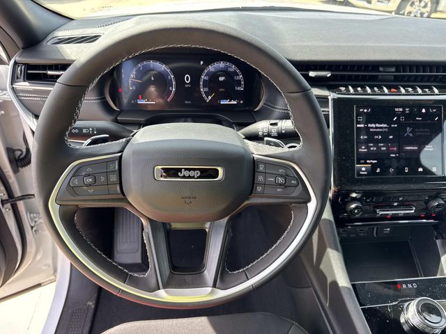 New 2026 White Jeep Laredo X image 21