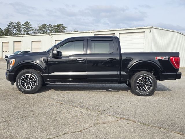 2022 Ford F-150 XLT:B02121