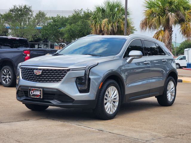 2024 Cadillac XT4 Luxury Silver at Tom Peacock Cadillac