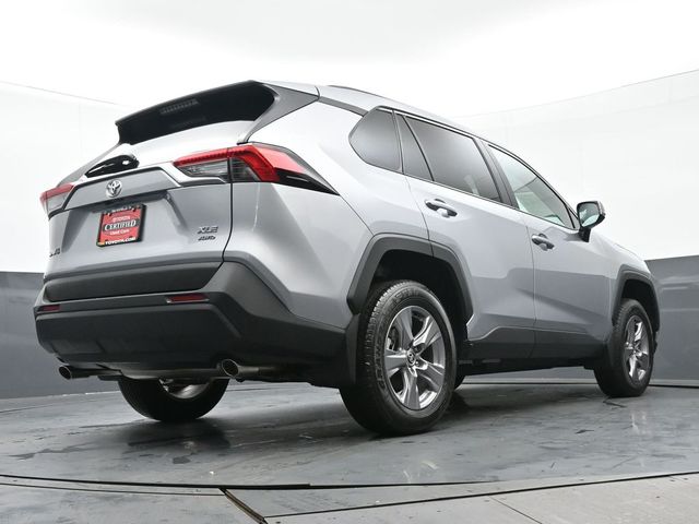 2024 Toyota RAV4 XLE 40