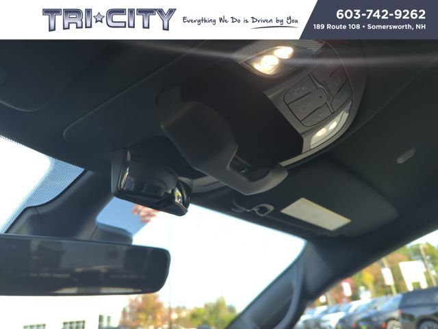 2026 Chrysler Voyager LX photo 18