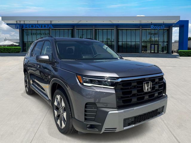Gray (Modern Steel Metallic) 2026 Honda Pilot SUV / Crossover All-Wheel Drive Automatic