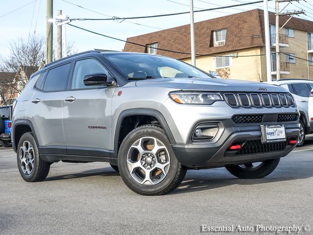 Billet Silver Metallic Clearcoat 2022 Jeep Compass Trailhawk 4WD SUV / Crossover Four-Wheel Drive 9-Speed Automatic