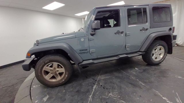 2014 – Jeep – Wrangler