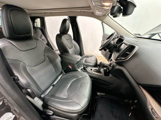 2015 Jeep Cherokee Limited Gray at South Hills CDJR