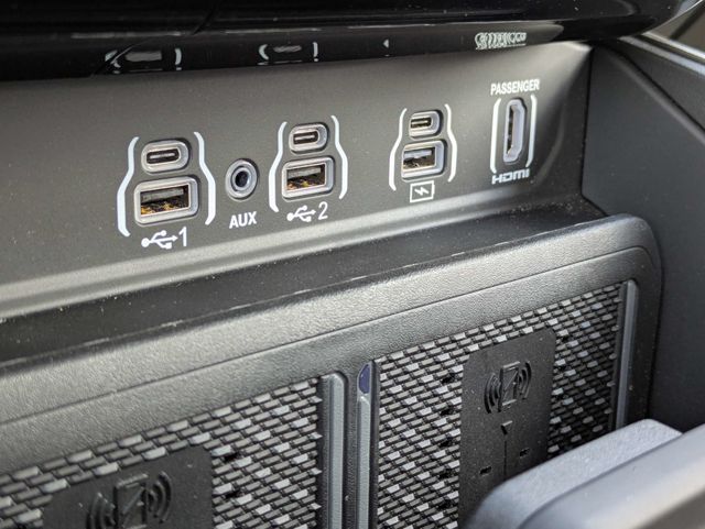 2026 Ram 1500 Tungsten Crew Cab 4x4 5'7" Box