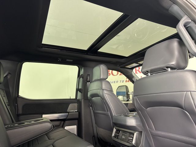 2025 Glacier Gray Metallic TriCoat Ford Super Duty F-350 SRW Platinum 4X4 Truck