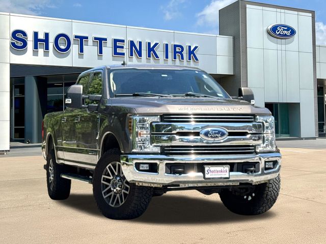 2019 Ford F-250 Lariat 4x4 Crew Cab 6-3/4' Box's photo