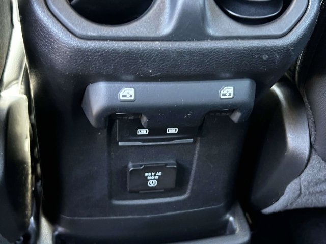 Used 2023 Jeep Wrangler SUV
