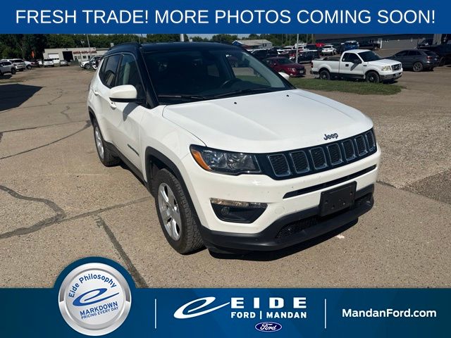 White Clearcoat 2018 Jeep Compass SUV / Crossover Four-Wheel Drive 9-Speed Automatic