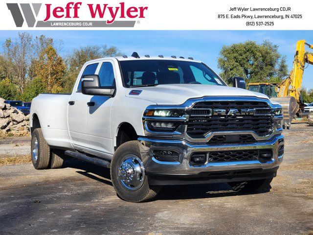 2026 RAM 3500 Tradesman Crew Cab LB DRW 4WD