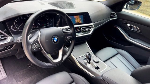 2021 BMW 3 Series 330i xDrive 19