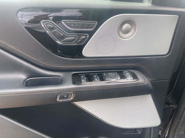 2025 Lincoln Aviator Black Label Black at Gullo Toyota