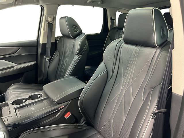 2026 Acura MDX Advance Package - Solar Silver Metallic exterior view 14