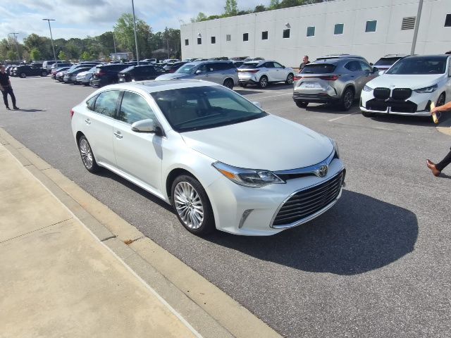 White (Blizzard Pearl) 2018 Toyota Avalon Limited Sedan Front-Wheel Drive 6-Speed Automatic