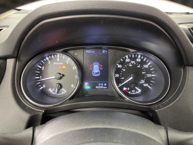 2019 Magnetic Black Pearl Nissan Rogue S FWD SUV