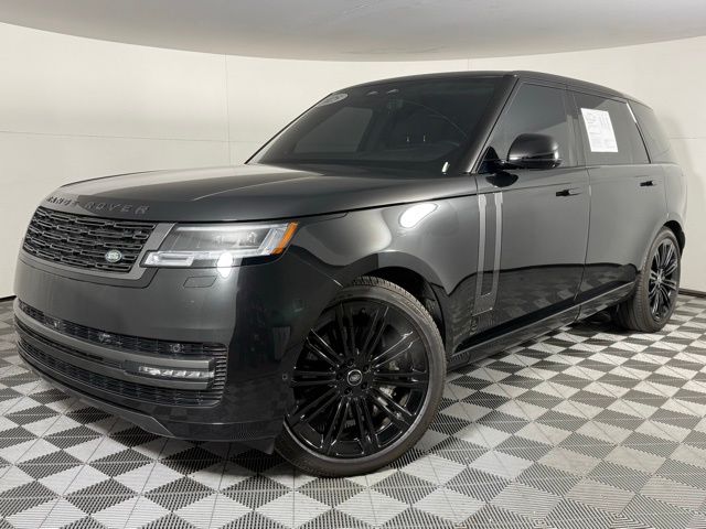 2025 Land Rover Range Rover P530 SE LWB AWD