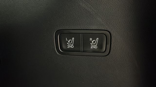 Used 2025 Ecotronic Gray Hyundai Limited image 28