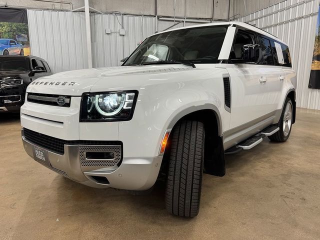 2023 Land Rover Defender - Image 3