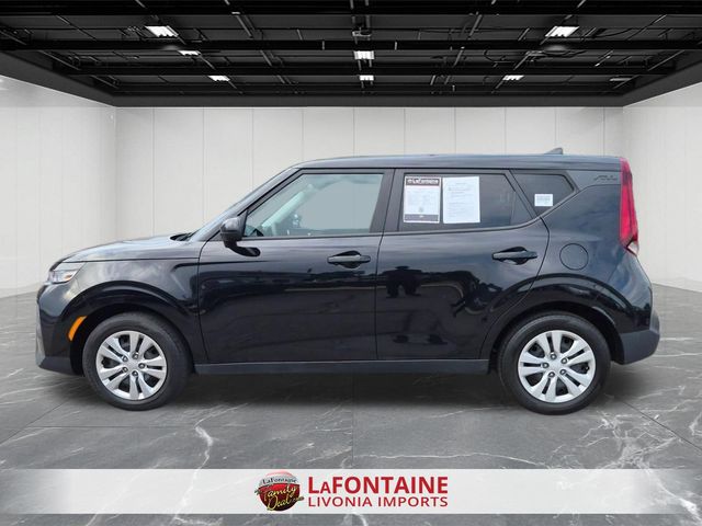 Used 2022 Kia Soul LX with VIN KNDJ23AU0N7150075 for sale in Livonia, MI