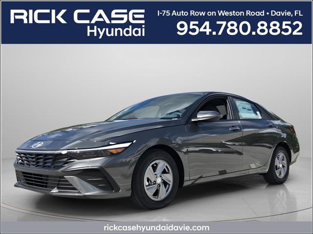 Amazon Gray 2026 Hyundai Elantra Sedan Front-Wheel Drive Continuously Variable Transmission