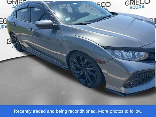 2018 Honda Civic Sport's photo