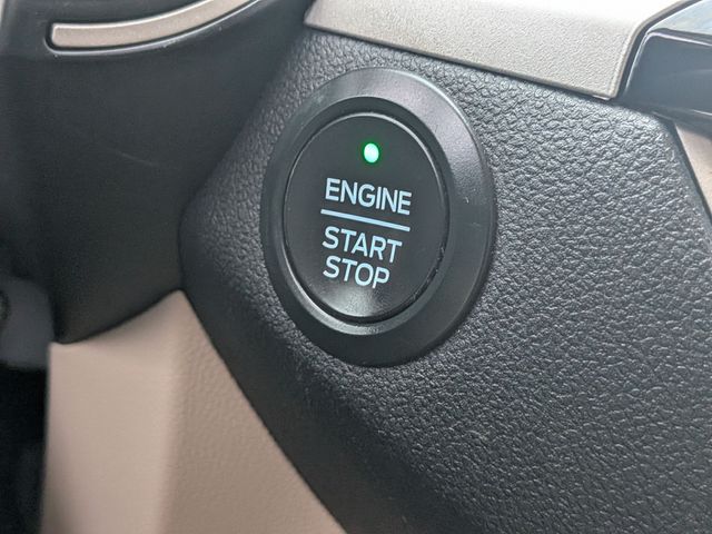 2020 Ford Escape - Image 21