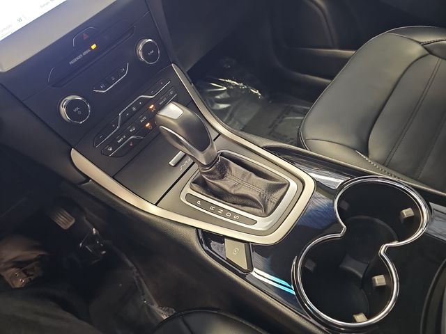 Used 2017 Blue Ford SEL image 26