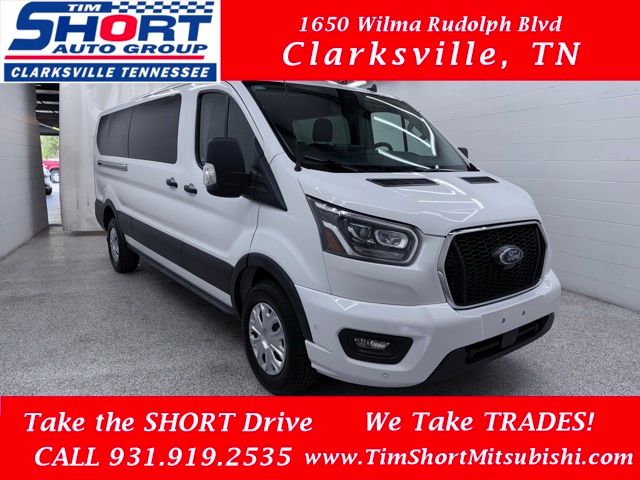 2023 Ford Transit Passenger 350 XLT Low Roof LB RWD