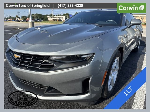 Sharkskin Metallic 2023 Chevrolet Camaro Coupe Rear-Wheel Drive Automatic