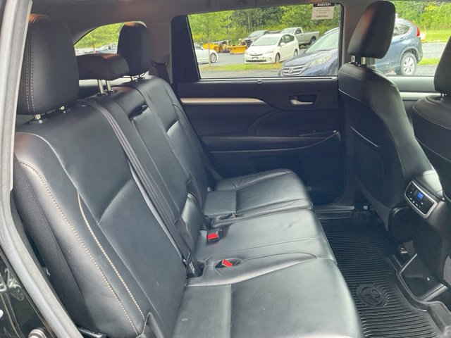 Used 2018 Toyota Highlander SUV
