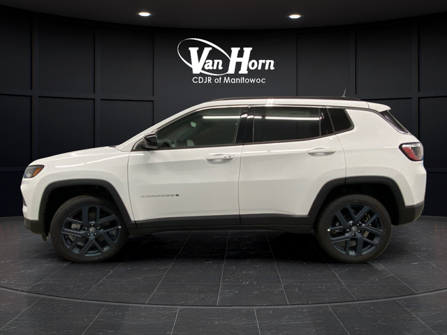 New 2026 Bright White Clearcoat Jeep  image 4