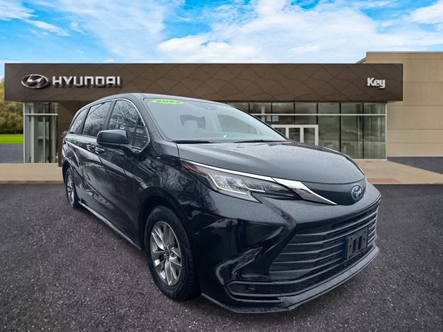 2022 Toyota Sienna