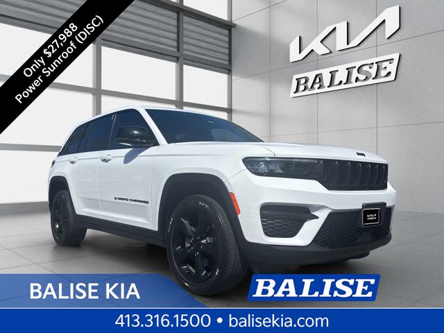 Bright White Clearcoat 2023 Jeep Grand Cherokee Altitude X 4WD SUV / Crossover Four-Wheel Drive 8-Speed Automatic