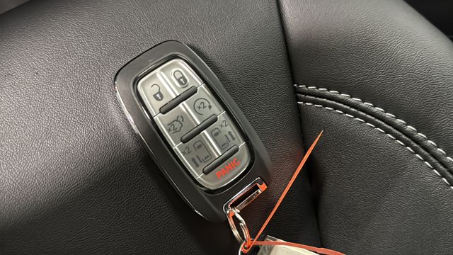 New 2026 Red Hot Pearlcoat Chrysler Select image 20