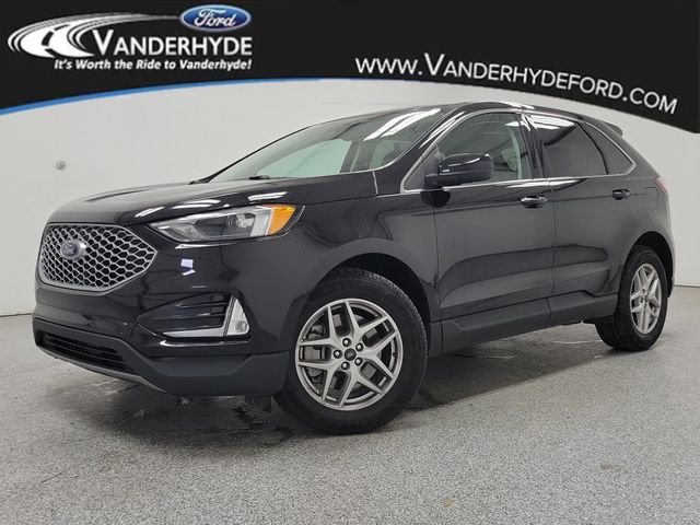 Black Metallic 2024 Ford Edge SUV / Crossover All-Wheel Drive 8-Speed Automatic