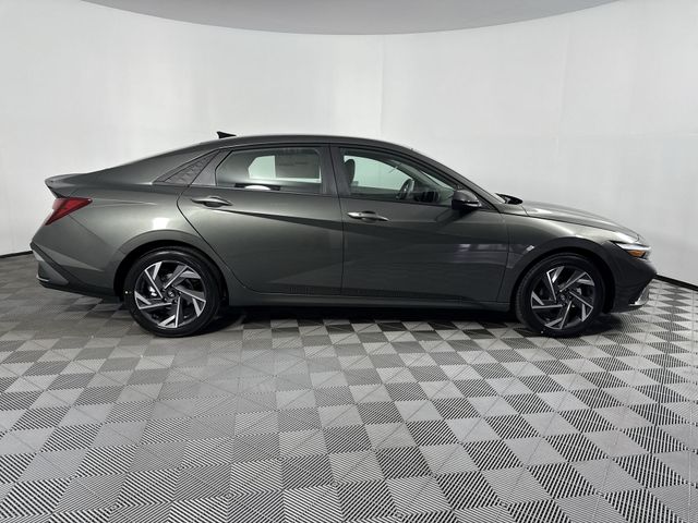 New 2025 Hyundai Elantra For Sale in Indianapolis, IN
