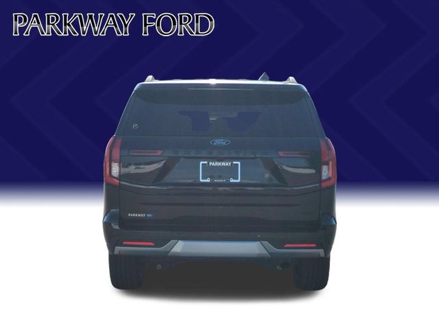 Used 2025 Black Ford Platinum image 4