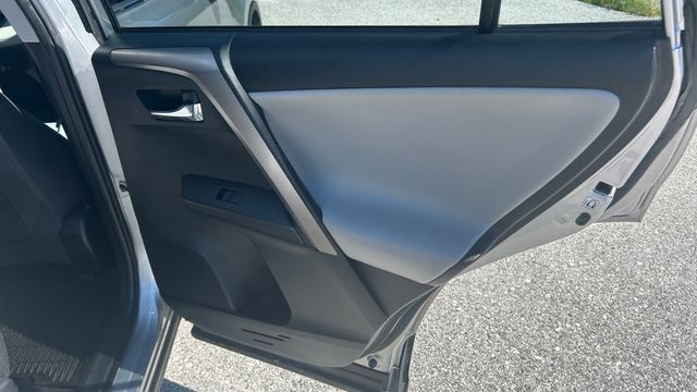 Used 2018 Toyota RAV4 SUV