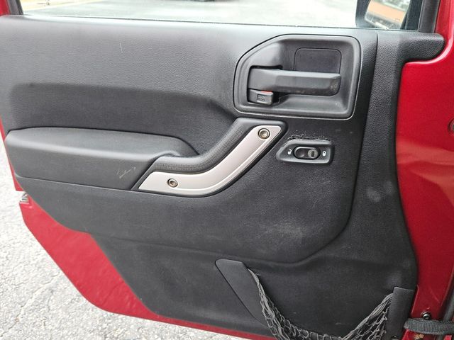 2011 Jeep Wrangler Unlimited Sahara