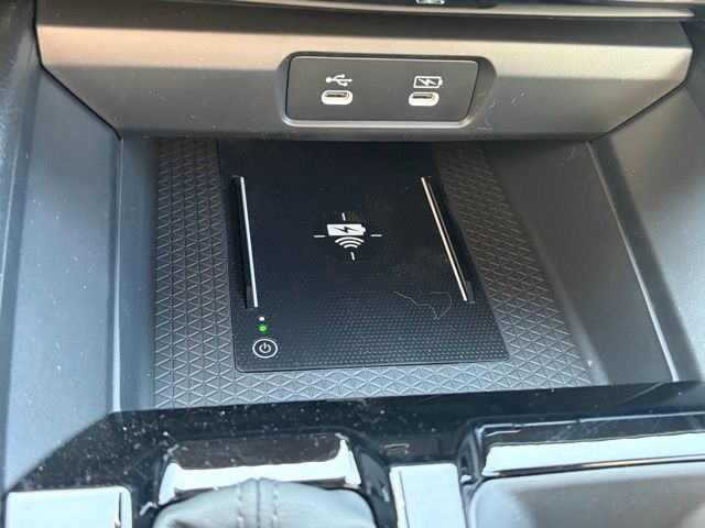 new 2026 Honda Accord Hybrid car, priced at $33,972